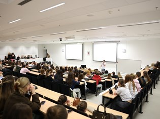 2025-12-05 19-08-32.jpeg